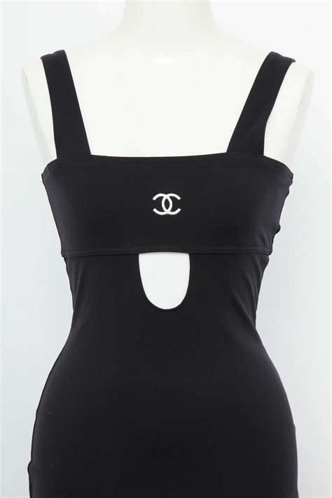 chanel black dress with logo